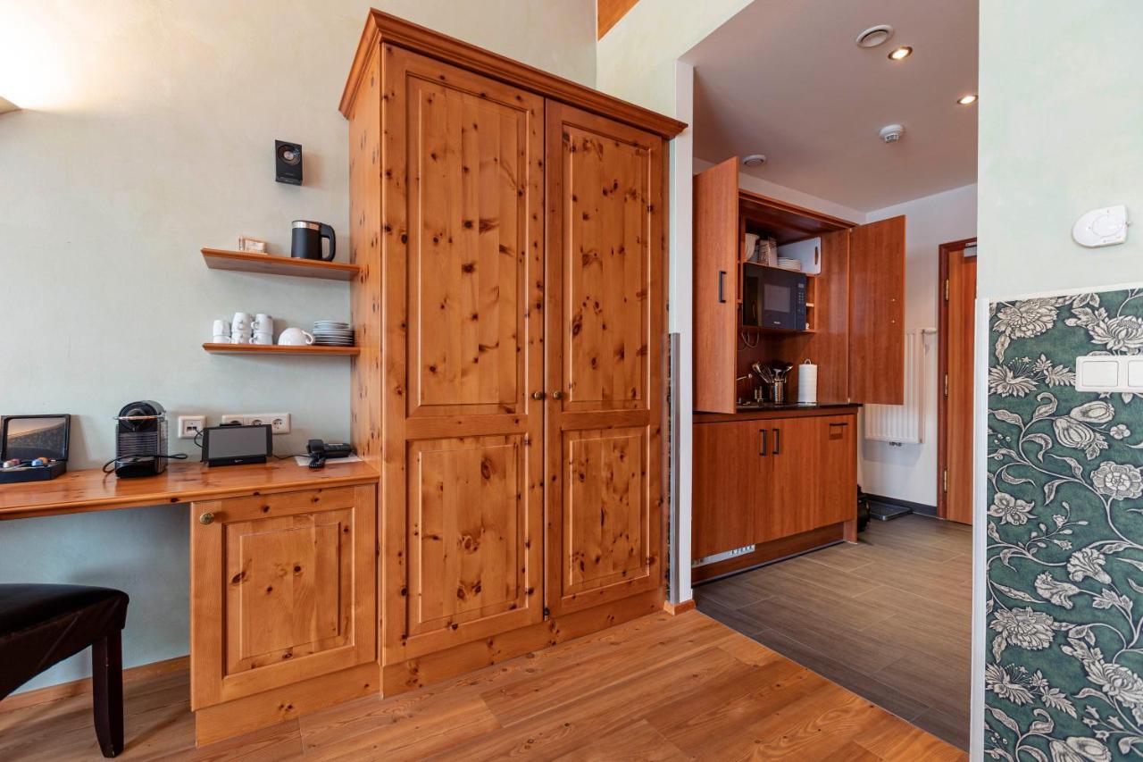 Wellness Aparthotel Panorama Alpin - Ferienwohnungen Jerzens Im Pitztal מראה חיצוני תמונה