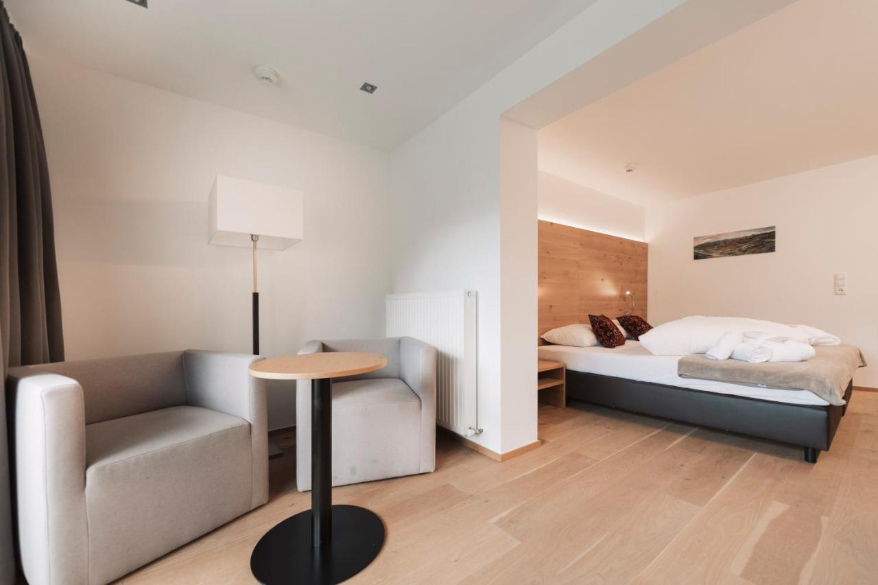Wellness Aparthotel Panorama Alpin - Ferienwohnungen Jerzens Im Pitztal מראה חיצוני תמונה