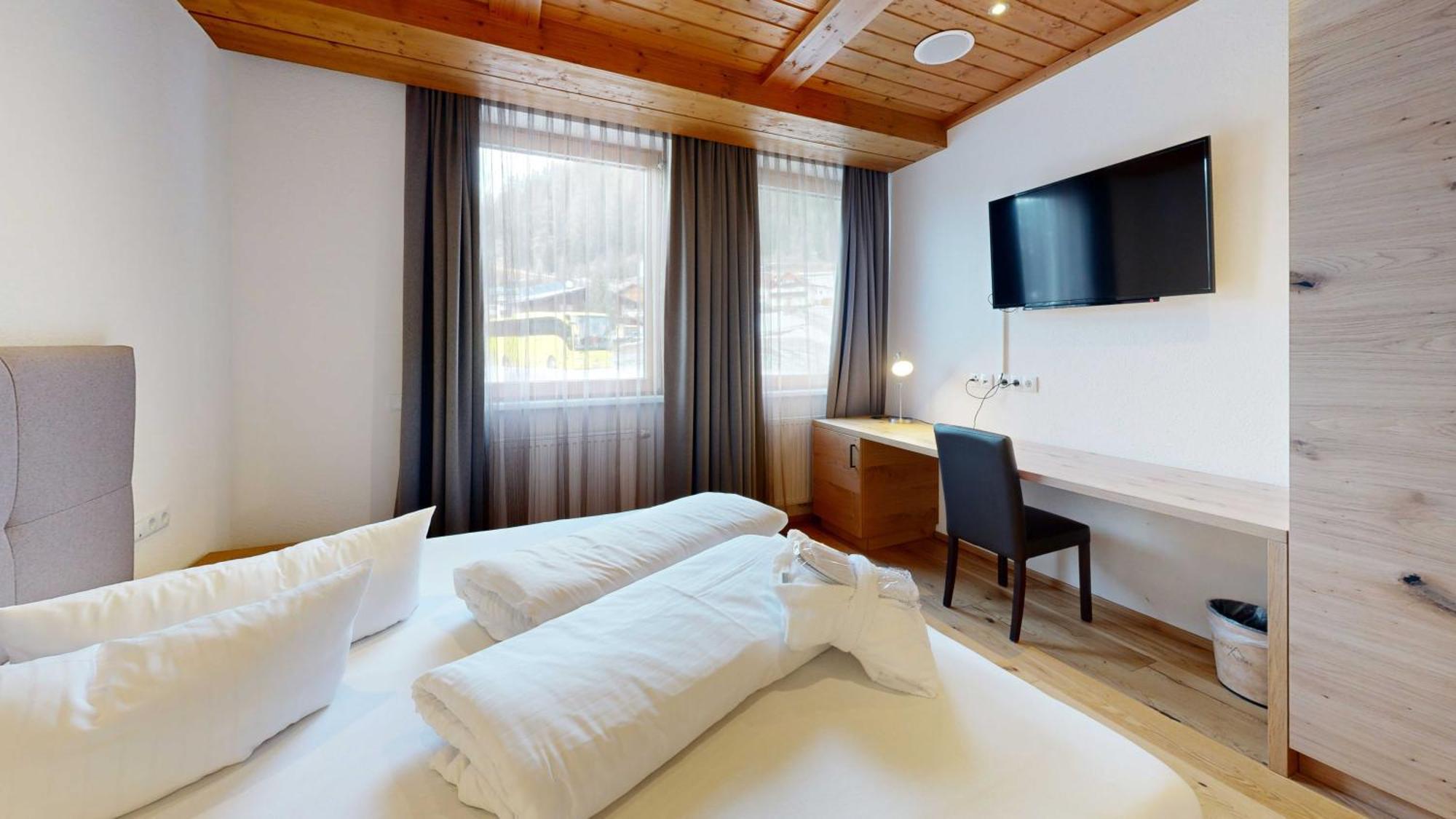 Wellness Aparthotel Panorama Alpin - Ferienwohnungen Jerzens Im Pitztal מראה חיצוני תמונה